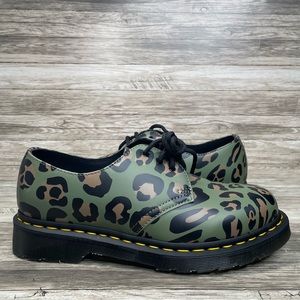 NEW Doc Dr. Martens 27686 Skull Leopard Print Oxfords Green Men's 7 Womens 8